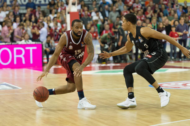 冠进入白热 冠进入白热