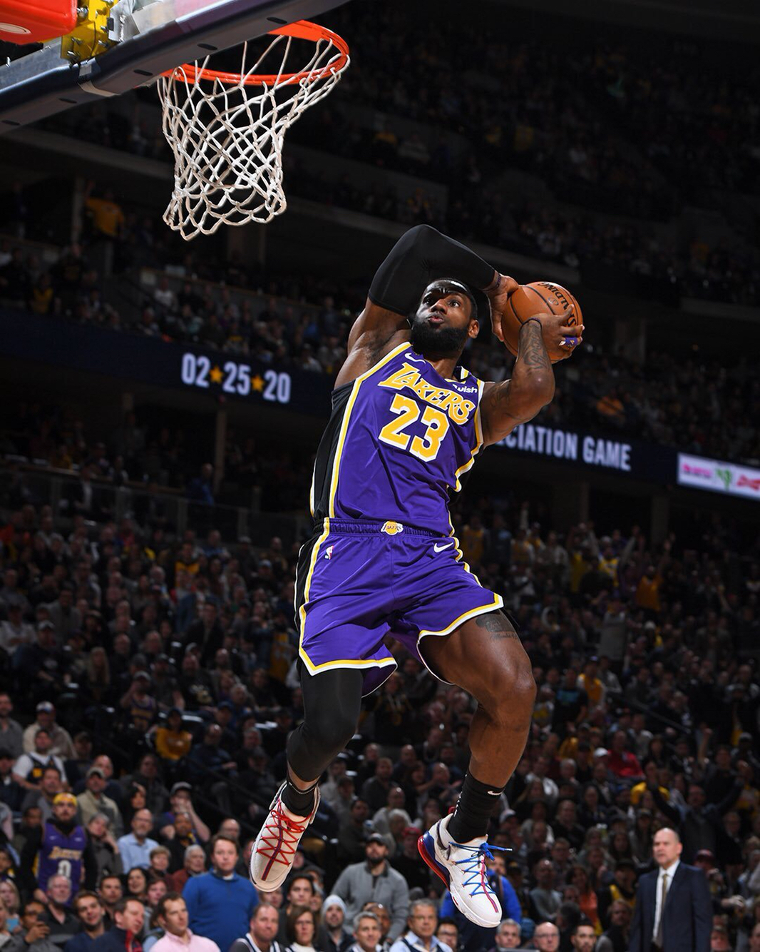 所以备受关 所以备受关